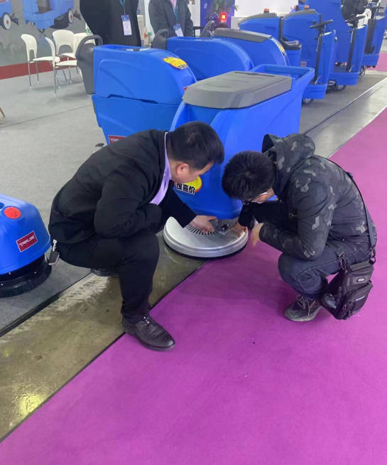 枣庄小型电动洗地机是否适合用于环卫保洁