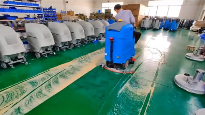 枣庄2023年还在用人工的物业保洁不妨试试洗地机吧